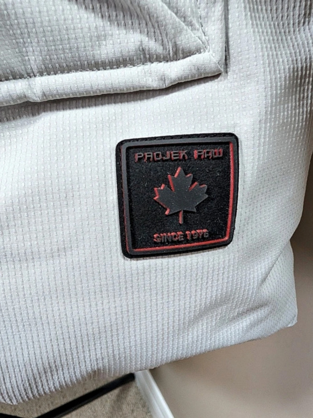 Project Ryu White Hooded Puffer Jacket XL Used - Picture 5 of 8